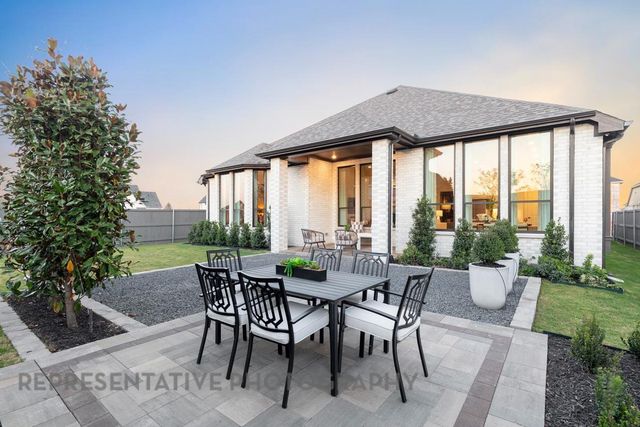 12115 Lake View Boulevard, Mont Belvieu, TX 77523