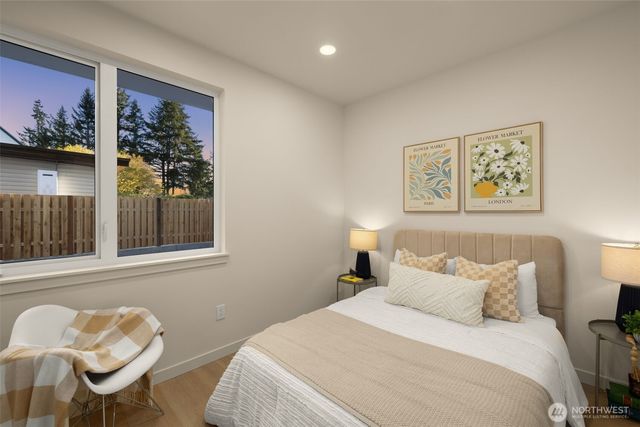 14033 Densmore Avenue N, Seattle, WA 98133