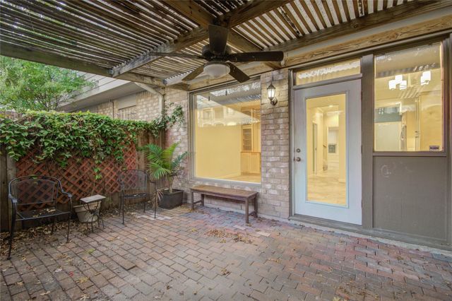 7449 Brompton Street 7449, Houston, TX 77025