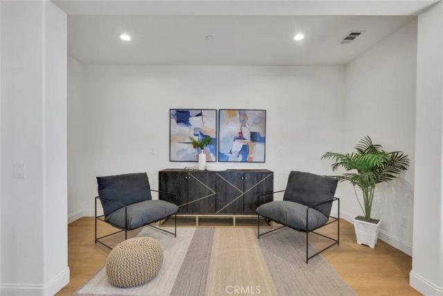 10641 N Lost Trail Avenue, Shadow Hills, CA 91040