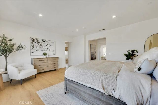 10641 N Lost Trail Avenue, Shadow Hills, CA 91040