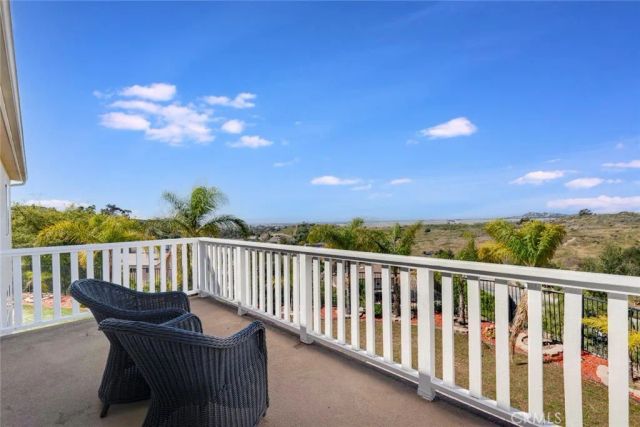 10641 N Lost Trail Avenue, Shadow Hills, CA 91040