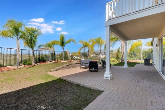 10641 N Lost Trail Avenue, Shadow Hills, CA 91040