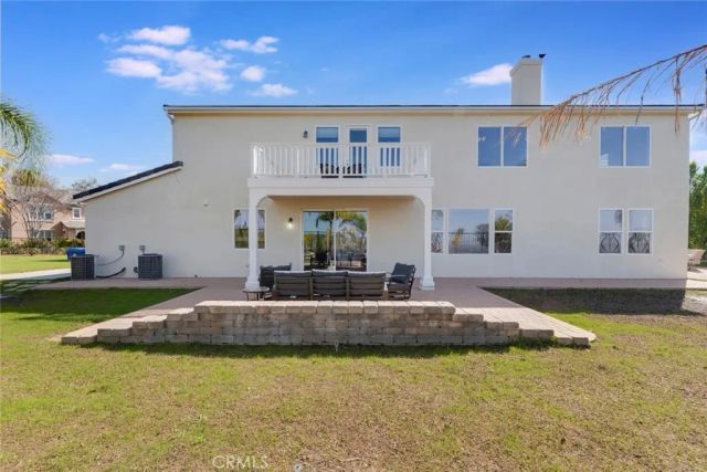 10641 N Lost Trail Avenue, Shadow Hills, CA 91040