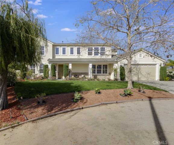 10641 N Lost Trail Avenue, Shadow Hills, CA 91040