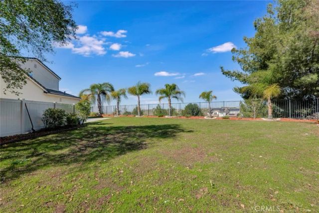 10641 N Lost Trail Avenue, Shadow Hills, CA 91040