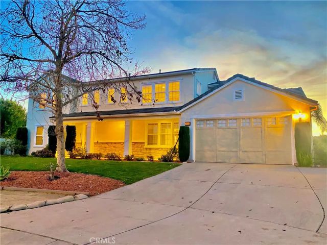 10641 N Lost Trail Avenue, Shadow Hills, CA 91040
