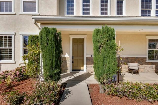 10641 N Lost Trail Avenue, Shadow Hills, CA 91040