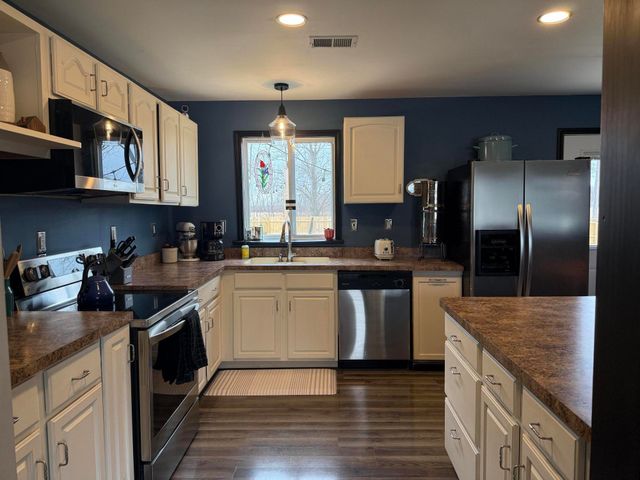 133 E Pine Street, Wheatfield, IN 46392