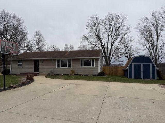 133 E Pine Street, Wheatfield, IN 46392