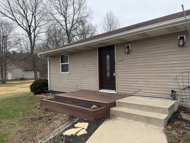 133 E Pine Street, Wheatfield, IN 46392