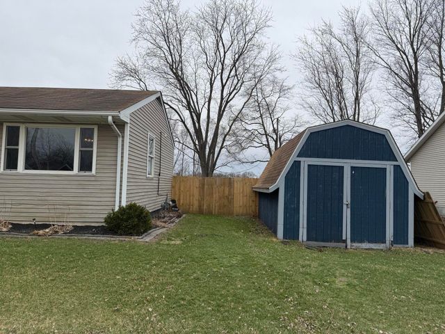 133 E Pine Street, Wheatfield, IN 46392