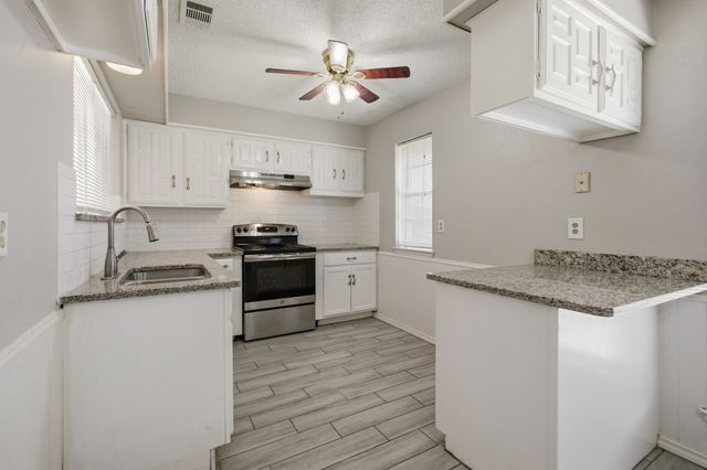 7306 Ridgeview Drive, Rowlett, TX 75089