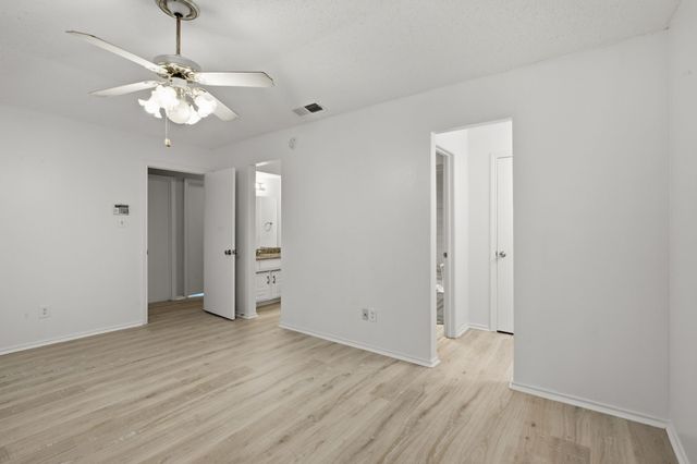 7306 Ridgeview Drive, Rowlett, TX 75089