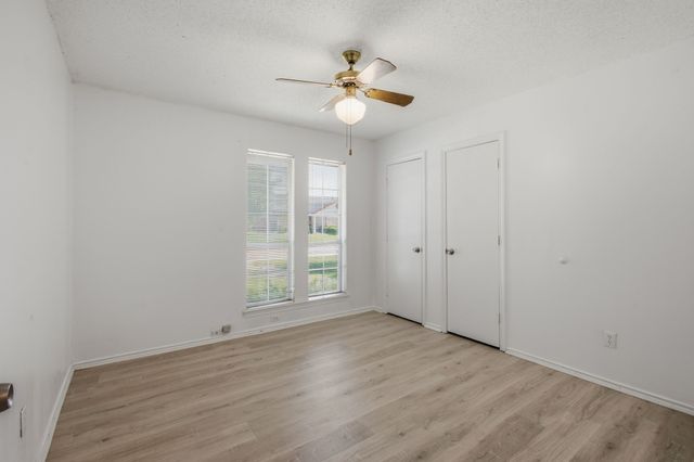 7306 Ridgeview Drive, Rowlett, TX 75089