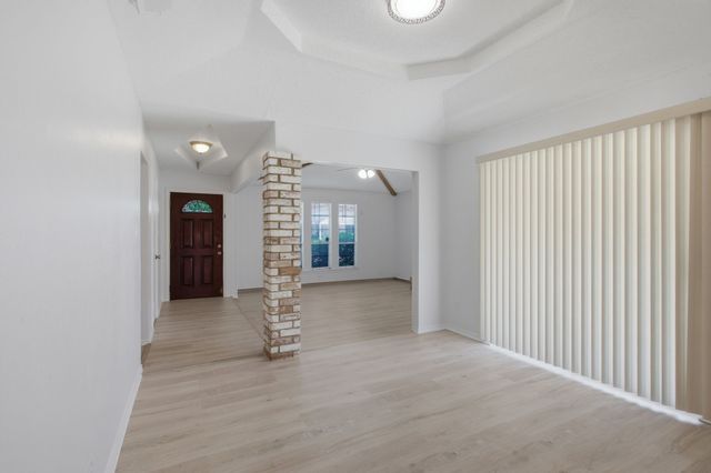 7306 Ridgeview Drive, Rowlett, TX 75089