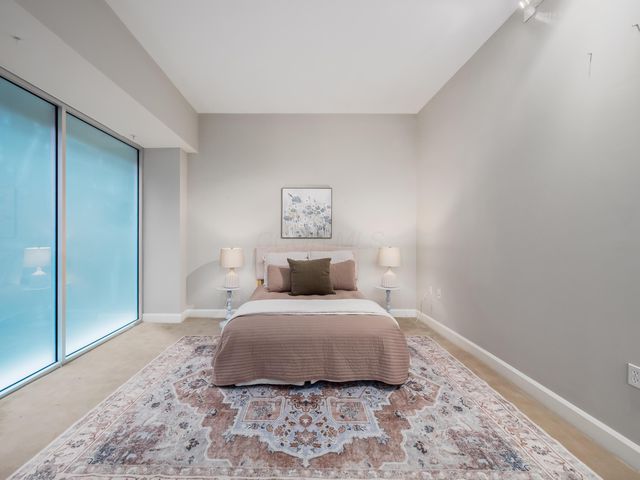 106 N High Street, 302, Columbus, OH 43215