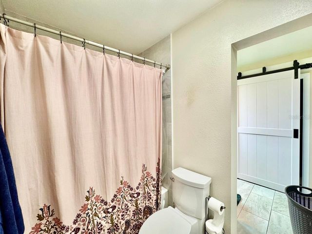 18200 CYPRESS COVE LANE, Lutz, FL 33549
