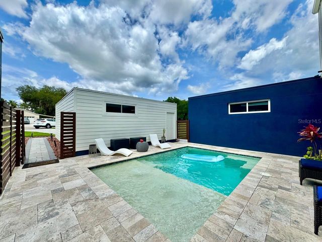 18200 CYPRESS COVE LANE, Lutz, FL 33549