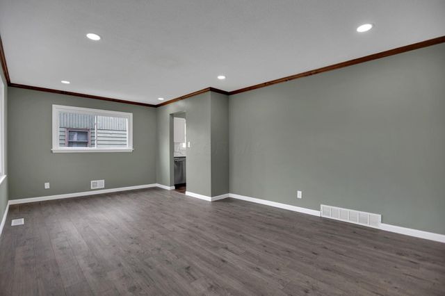 1251 Dellwood Avenue, Columbus, OH 43227