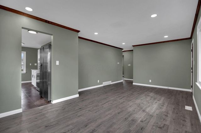 1251 Dellwood Avenue, Columbus, OH 43227