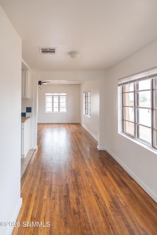 801 Chaparro Street, Las Cruces, NM 88001