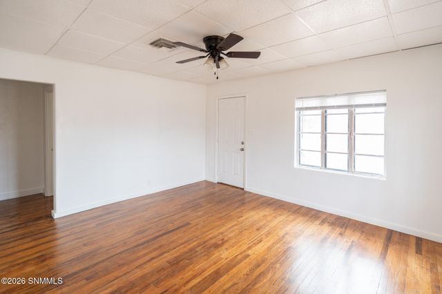 801 Chaparro Street, Las Cruces, NM 88001