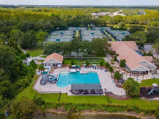 17744 ESPRIT DRIVE, Tampa, FL 33647