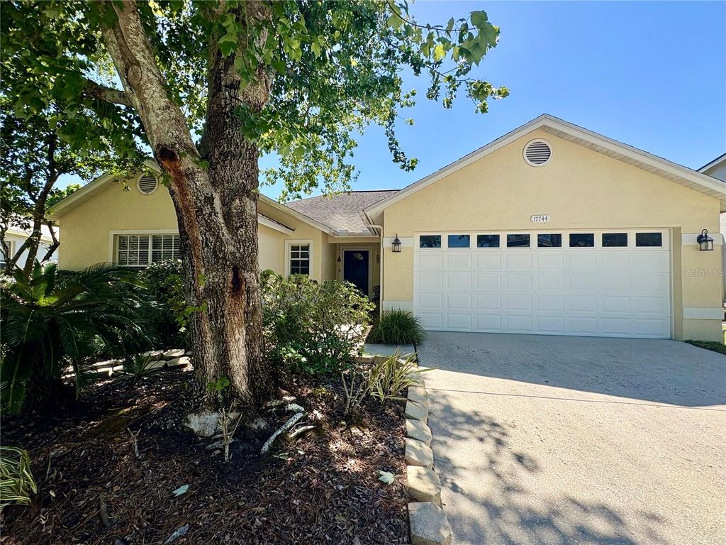 17744 ESPRIT DRIVE, Tampa, FL 33647