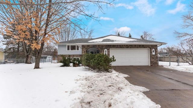 13207 Yukon Street NW, Coon Rapids, MN 55448