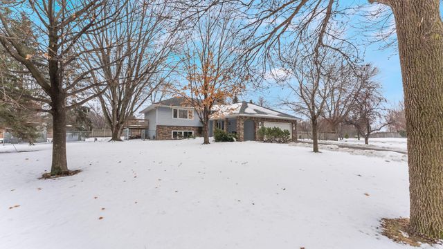 13207 Yukon Street NW, Coon Rapids, MN 55448