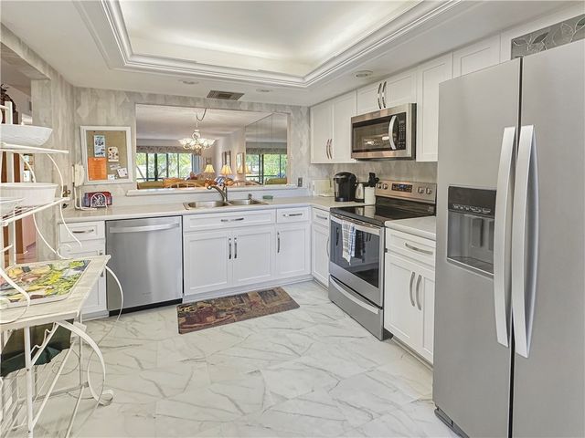 3300 Twin Lakes Terrace 103, Fort Pierce, FL 34951