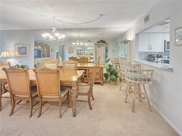 3300 Twin Lakes Terrace 103, Fort Pierce, FL 34951