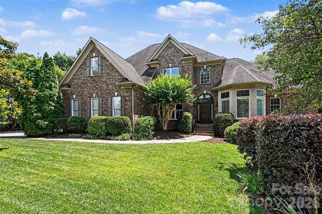 2216 Highland Forest Drive, Marvin, NC 28173