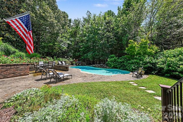 2216 Highland Forest Drive, Marvin, NC 28173