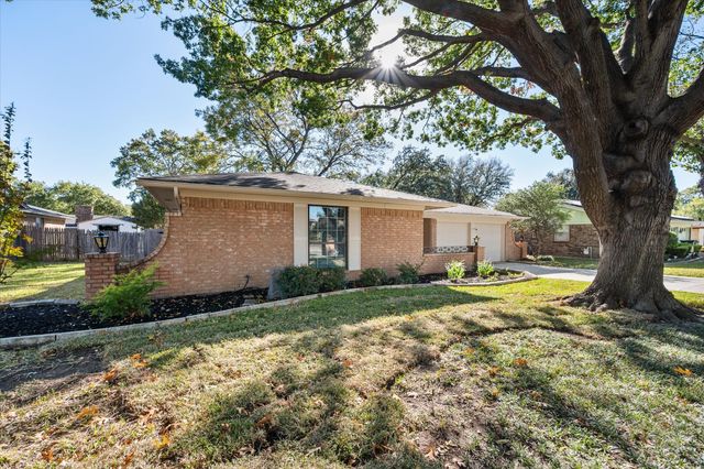 2008 Chalice Road, Arlington, TX 76014