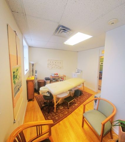 16 Cohasset St. 103, Boston, MA 02131