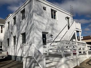 16 Cohasset St. 103, Boston, MA 02131