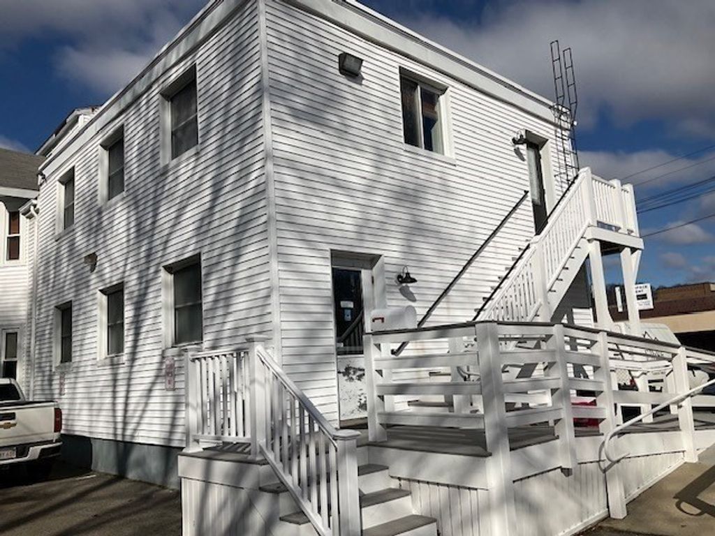 16 Cohasset St. 103, Boston, MA 02131