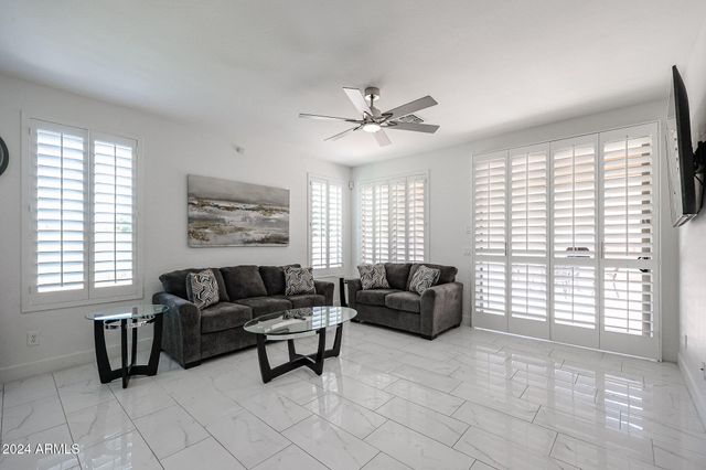 10101 W CORDES Road, Tolleson, AZ 85353