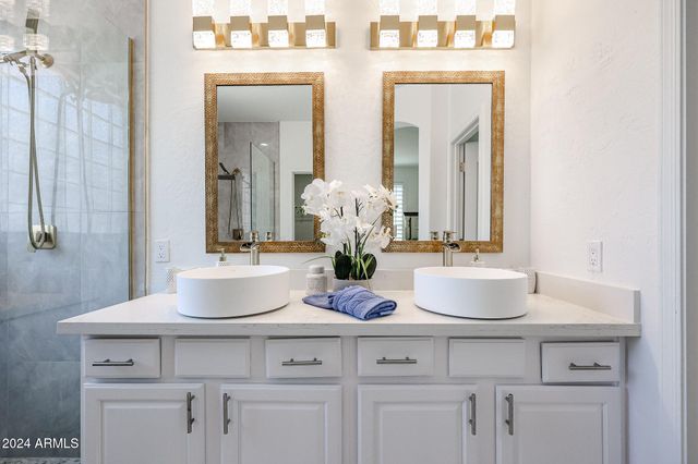 10101 W CORDES Road, Tolleson, AZ 85353