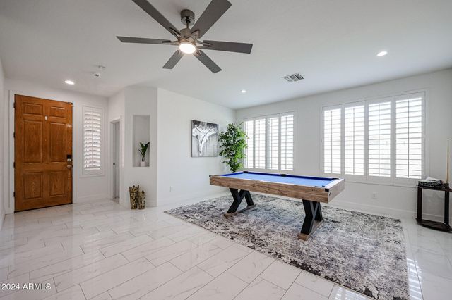 10101 W CORDES Road, Tolleson, AZ 85353