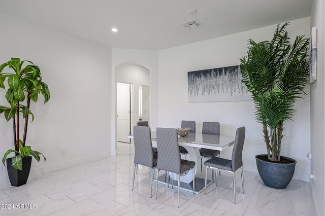 10101 W CORDES Road, Tolleson, AZ 85353