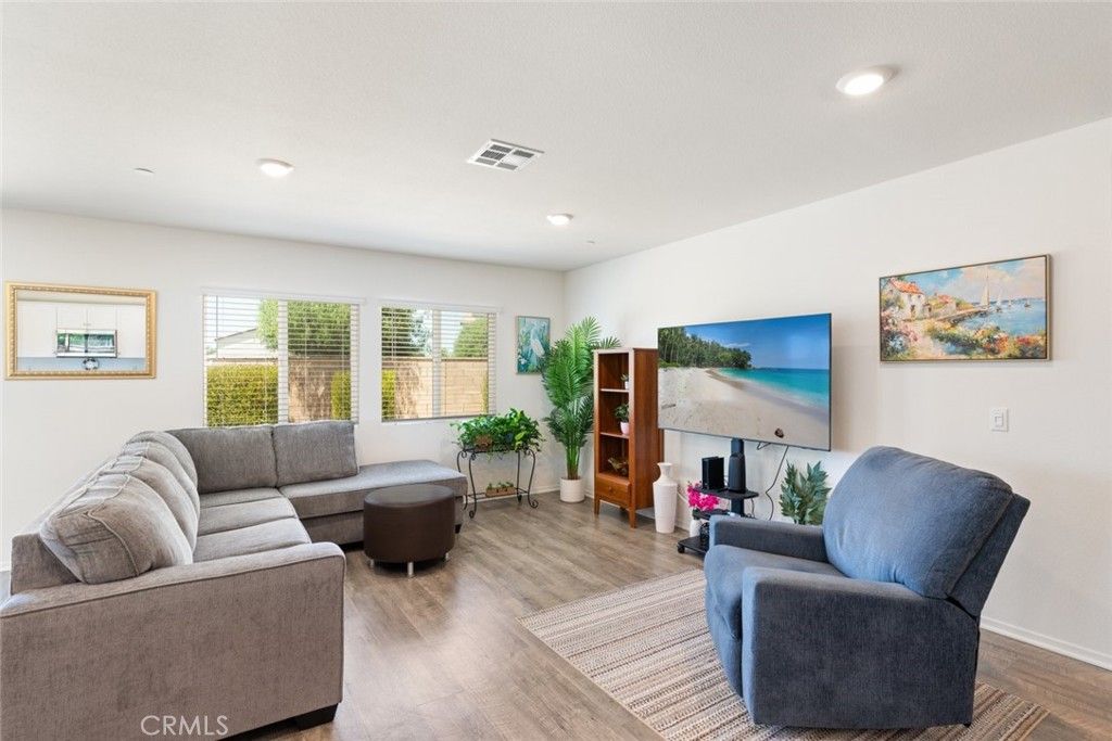 Image 11 of property listing at 1281 Justice Place, Hemet, CA 92543