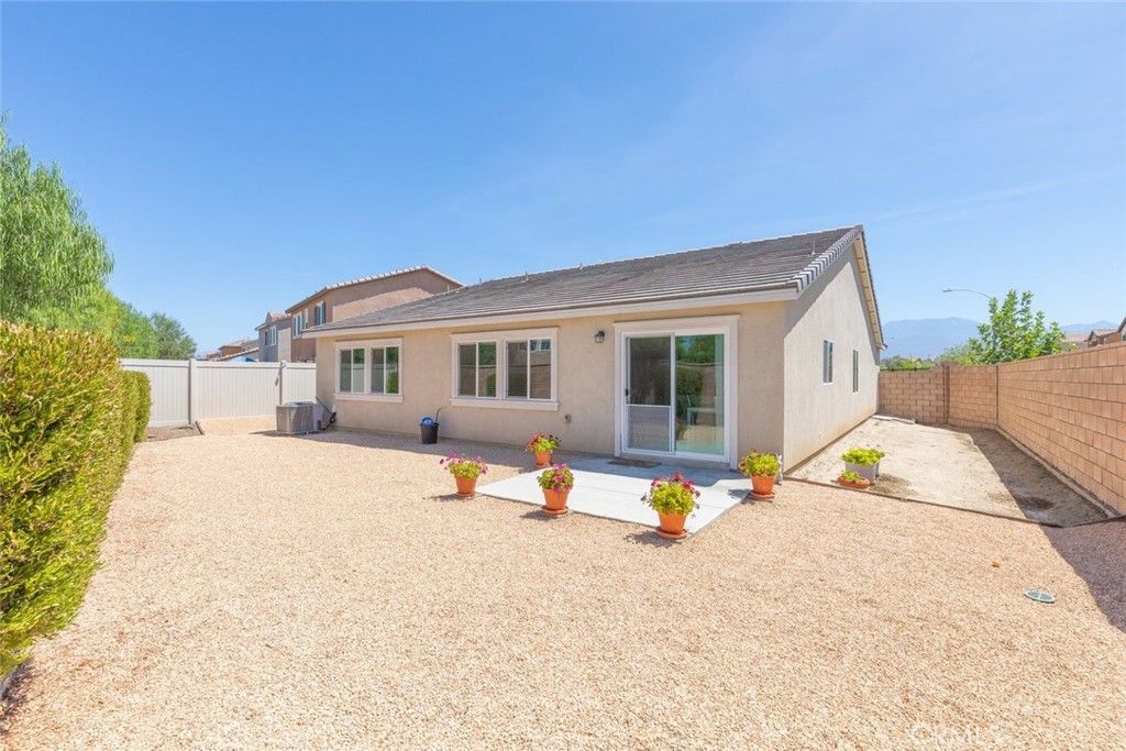 Image 27 of property listing at 1281 Justice Place, Hemet, CA 92543