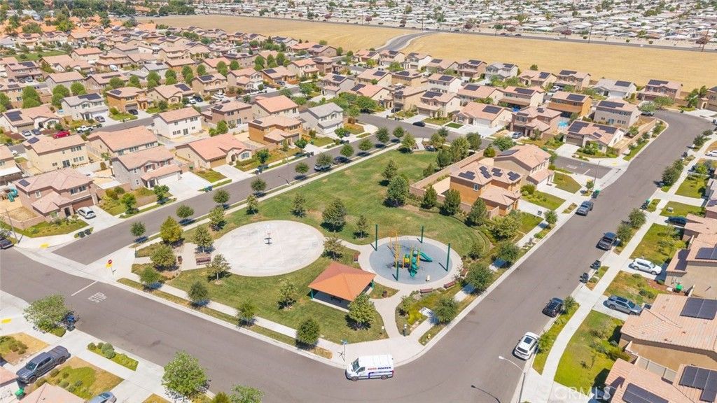 Image 37 of property listing at 1281 Justice Place, Hemet, CA 92543