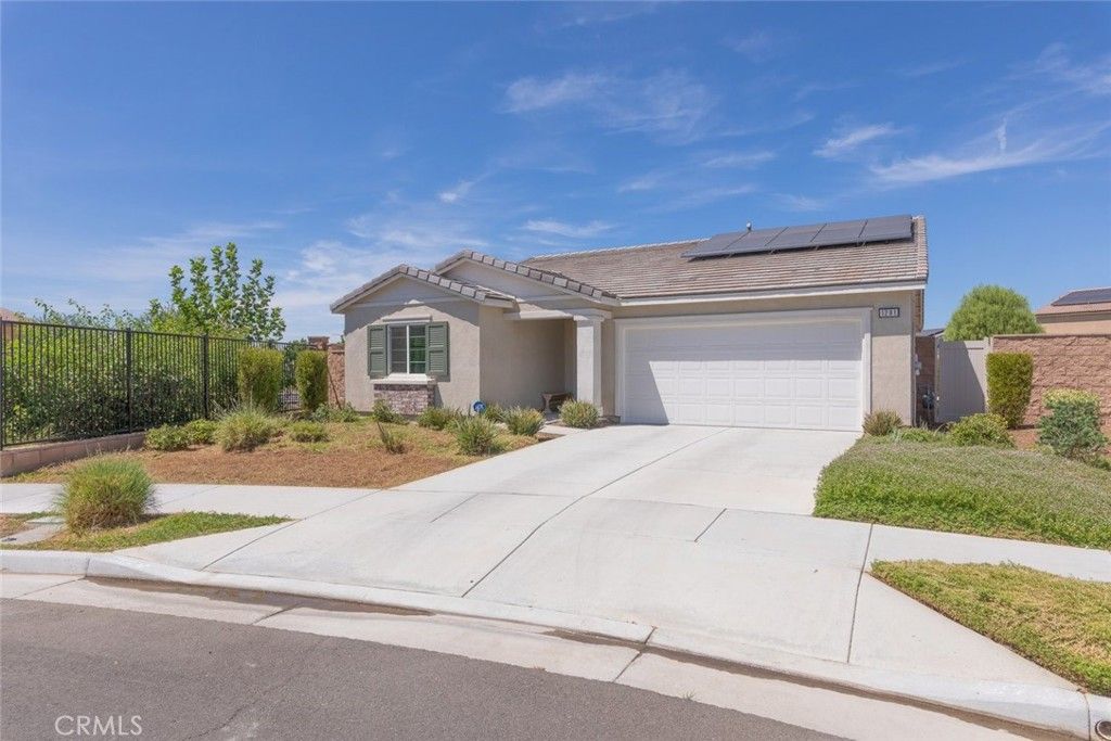 Image 6 of property listing at 1281 Justice Place, Hemet, CA 92543