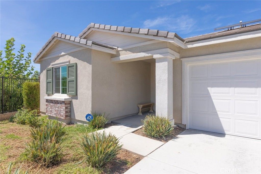 Image 7 of property listing at 1281 Justice Place, Hemet, CA 92543