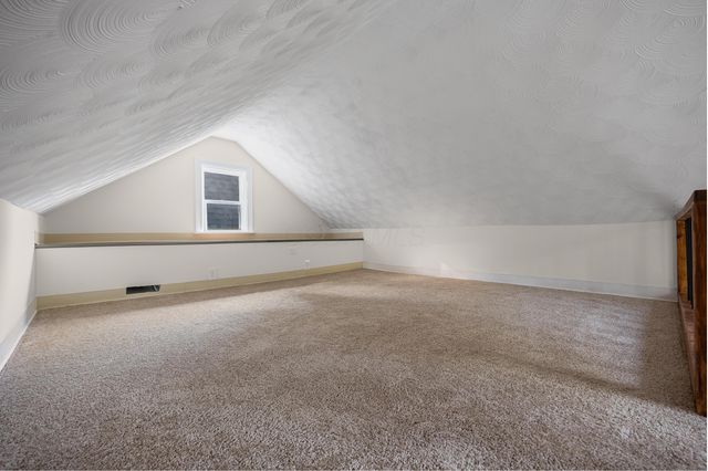 2045 Whitehead Road, Columbus, OH 43223