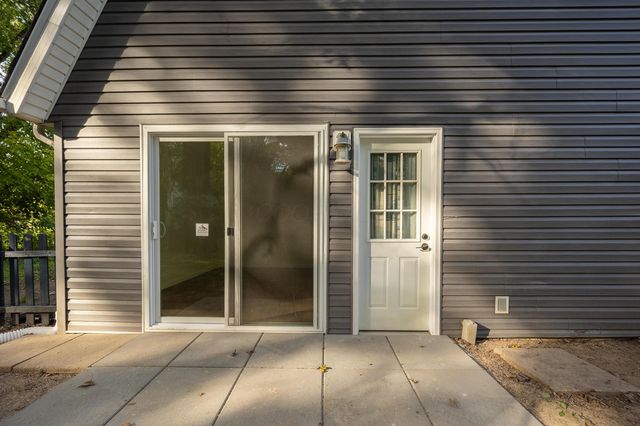 2045 Whitehead Road, Columbus, OH 43223